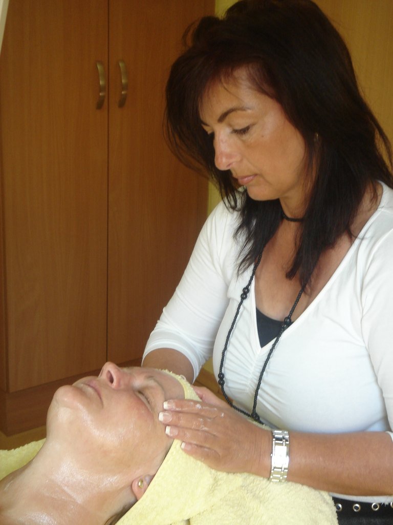 Margit Hubner Kosmetik-Fußpflege-Massage - Impression #2.2 | © Margit Hubner Kosmetik