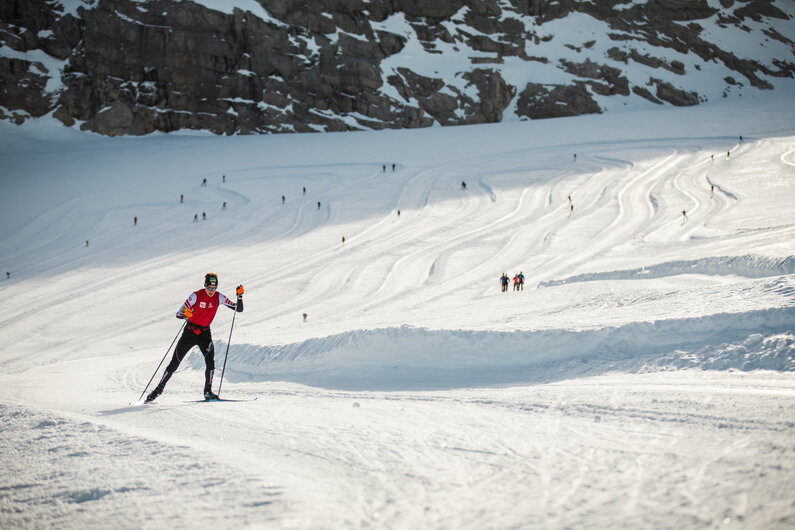the longest glacier cross-country ski trails in the world | © Dominik Steiner