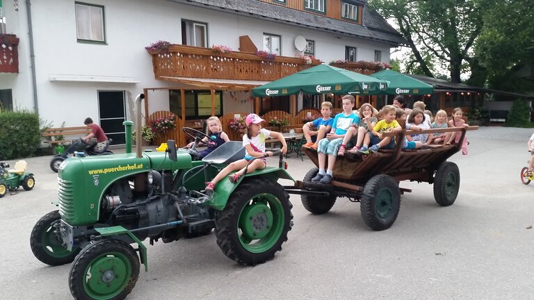 Tractor driving at the Pürcherhof - Impression #2.3