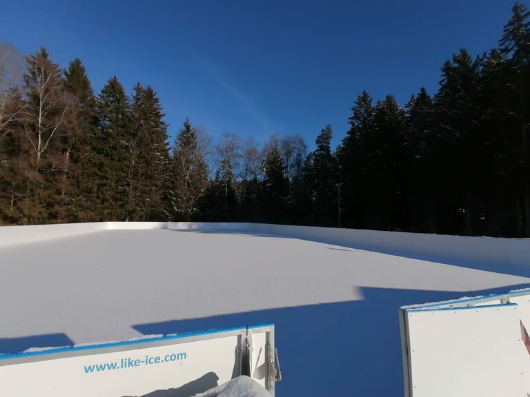 Year-round ice sports facility/skating rink - Imprese #2.2 | © Häuserl im Wald