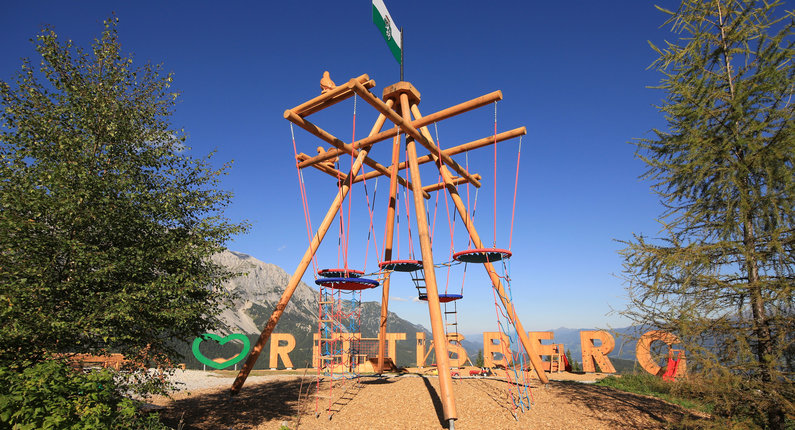 Playground with high ropes course Rittisberg | © Hans-Peter Steiner