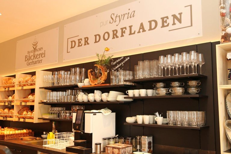 Verkauf von lokalen Produkten. | © pur Styria - der Dorfladen