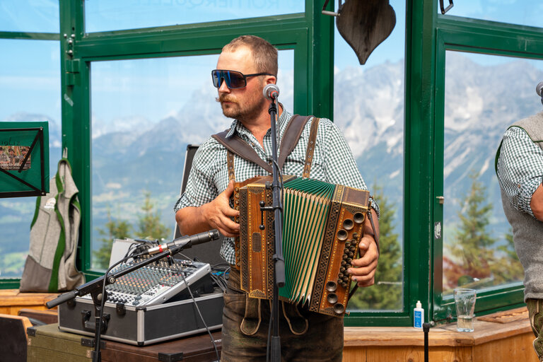 Traditional folk get-together with LIVE-music - Imprese #2.7 | © Mario Egger
