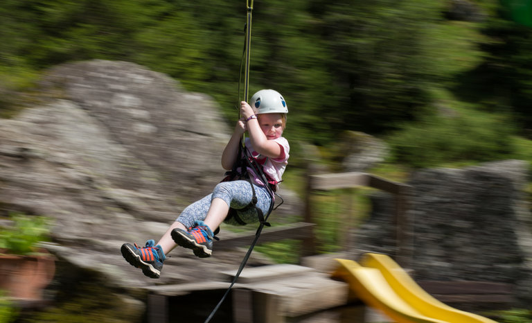 Trial climbing for children in the Obertal - Impression #2.9 | © Dominik Steiner