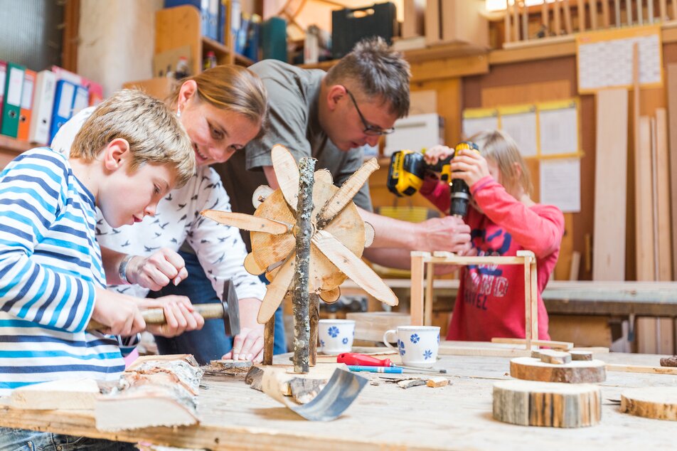 Kids‘ Carpentry - Impression #1 | © Dominik Steiner