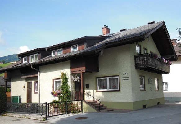 Gästehaus Almvater