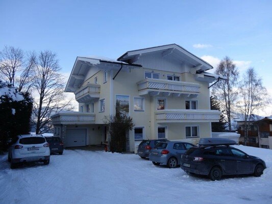 Haus Alpina im Winter