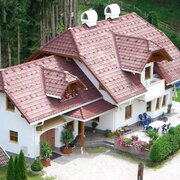 App. Gruber - Hausfoto Sommer