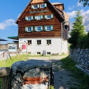Austriahütte außen