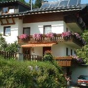 Flatzerhof - Hausfoto Sommer