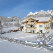 2023_Fosensteiner_Winter_strasser_300dpi-0967