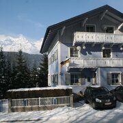 10980166_817017565038261_5138460690068991770_o[1]