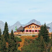 Panormablick auf die Hochwurzenhütte