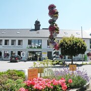Rathaus mit Tourismusbüro