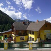 Haus-Sommer-Natur-Erholungs-Urlaub-in-der-Pension-